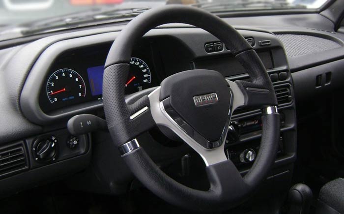 спортивный руль на авто спортивный руль на авто